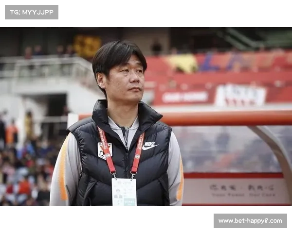 青岛海牛主帅李霄鹏：保级经验宝贵，选择离任开启新篇章